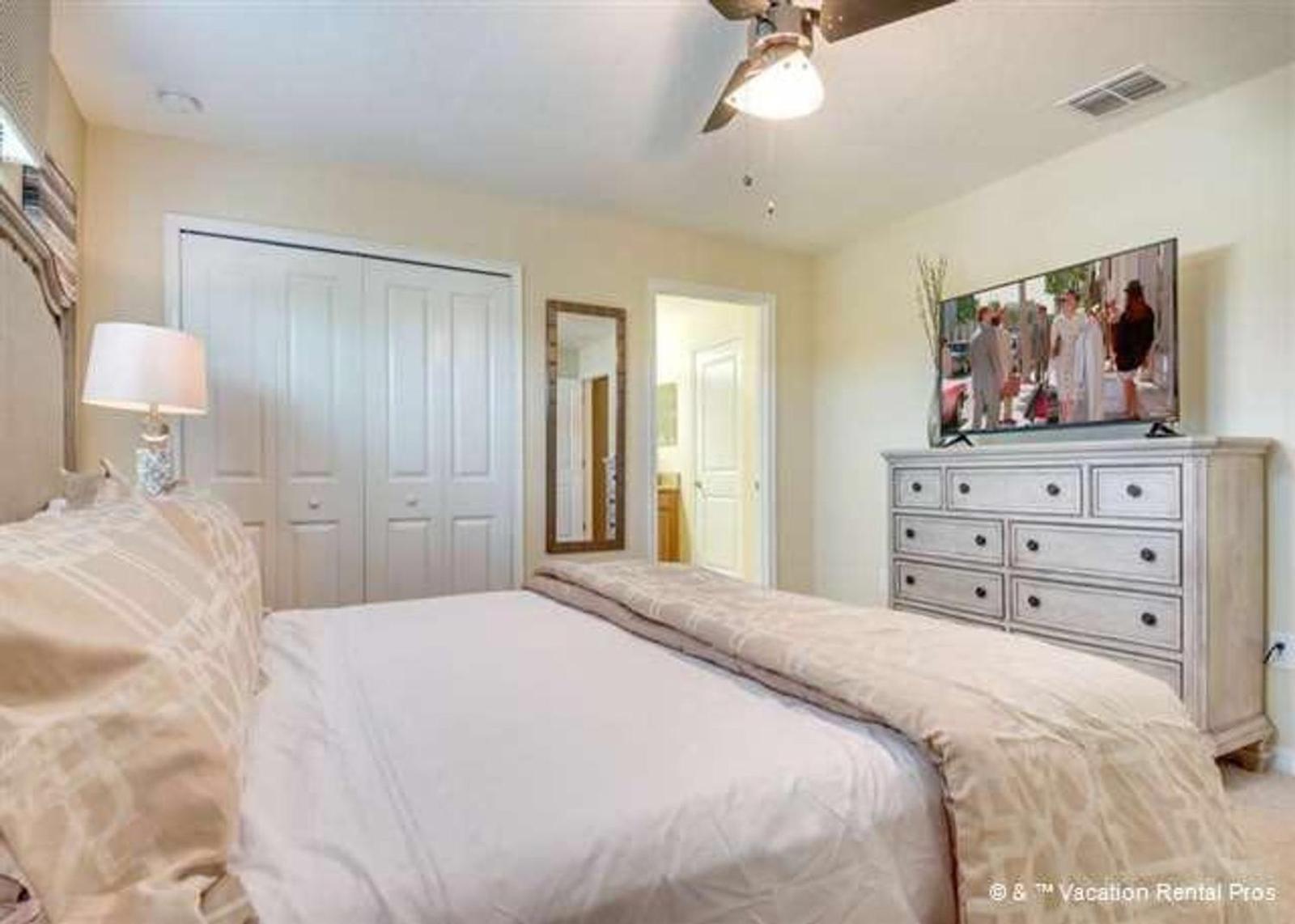 Storey Lake - 4902 Clock By FairytaleVR Main image 2